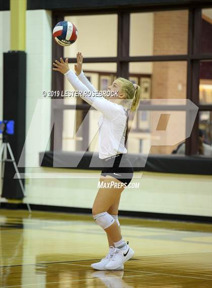 Thumbnail 2 in Tivy @ Seguin photogallery.