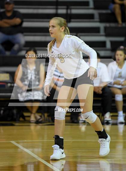 Thumbnail 2 in Tivy @ Seguin photogallery.