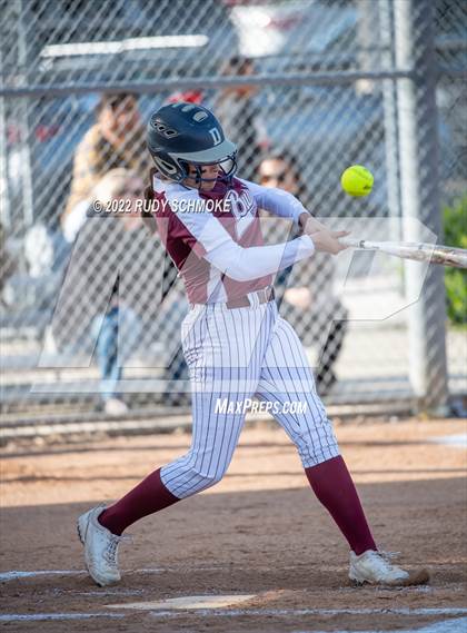 Thumbnail 3 in Mission Hills vs. Calexico photogallery.