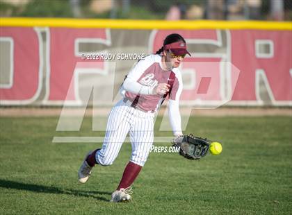Thumbnail 2 in Mission Hills vs. Calexico photogallery.