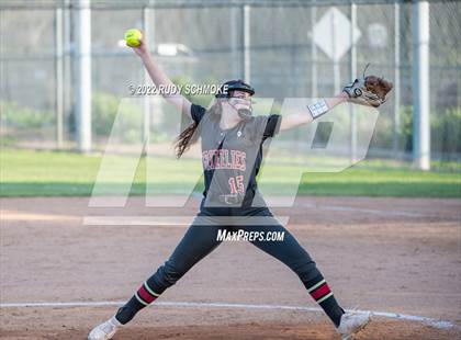 Thumbnail 2 in Mission Hills vs. Calexico photogallery.