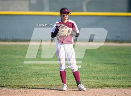 Thumbnail 2 in Mission Hills vs. Calexico photogallery.