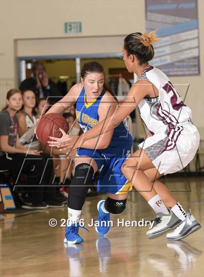 Thumbnail 3 in San Dimas vs. Rancho Mirage (MaxPreps Holiday Classic) photogallery.