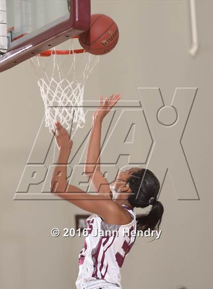 Thumbnail 2 in San Dimas vs. Rancho Mirage (MaxPreps Holiday Classic) photogallery.