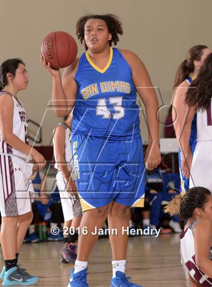Thumbnail 3 in San Dimas vs. Rancho Mirage (MaxPreps Holiday Classic) photogallery.