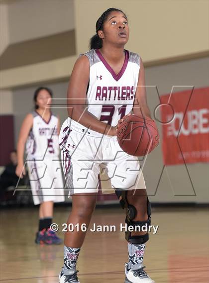 Thumbnail 1 in San Dimas vs. Rancho Mirage (MaxPreps Holiday Classic) photogallery.