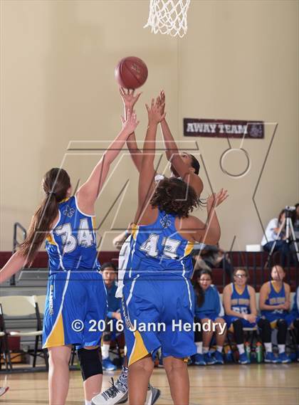 Thumbnail 1 in San Dimas vs. Rancho Mirage (MaxPreps Holiday Classic) photogallery.