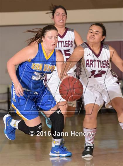 Thumbnail 1 in San Dimas vs. Rancho Mirage (MaxPreps Holiday Classic) photogallery.