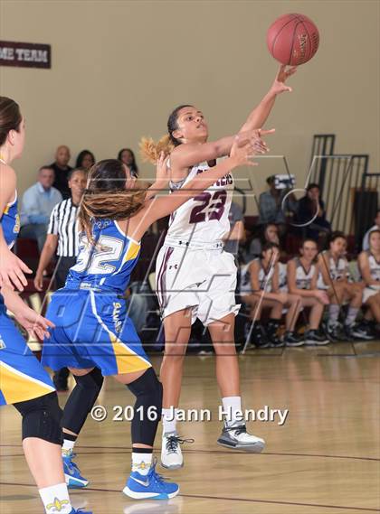 Thumbnail 1 in San Dimas vs. Rancho Mirage (MaxPreps Holiday Classic) photogallery.