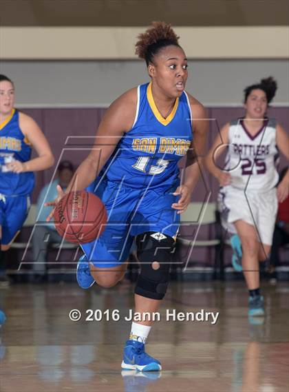 Thumbnail 1 in San Dimas vs. Rancho Mirage (MaxPreps Holiday Classic) photogallery.