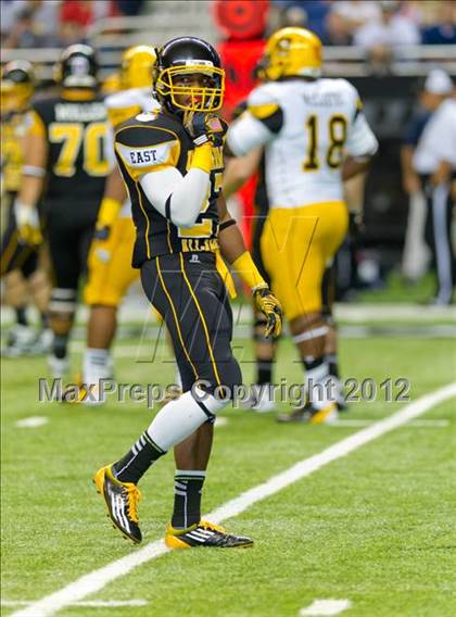 Thumbnail 3 in U.S. Army All-American Bowl photogallery.