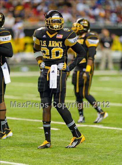 Thumbnail 1 in U.S. Army All-American Bowl photogallery.