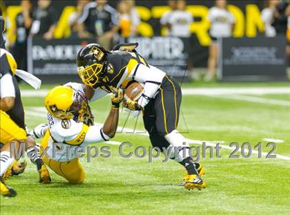 Thumbnail 2 in U.S. Army All-American Bowl photogallery.