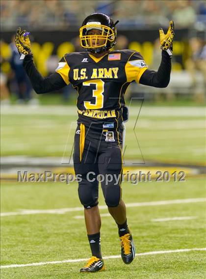 Thumbnail 1 in U.S. Army All-American Bowl photogallery.