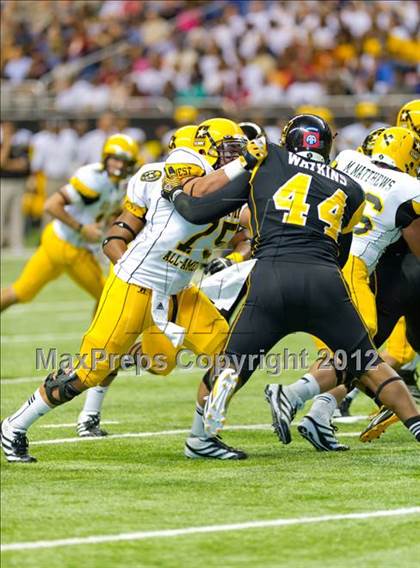 Thumbnail 1 in U.S. Army All-American Bowl photogallery.