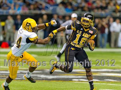 Thumbnail 1 in U.S. Army All-American Bowl photogallery.
