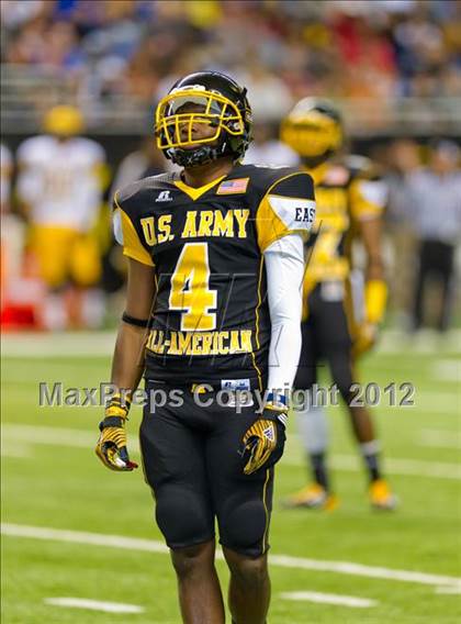 Thumbnail 2 in U.S. Army All-American Bowl photogallery.