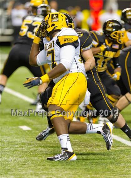Thumbnail 1 in U.S. Army All-American Bowl photogallery.