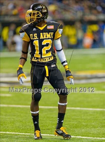 Thumbnail 1 in U.S. Army All-American Bowl photogallery.