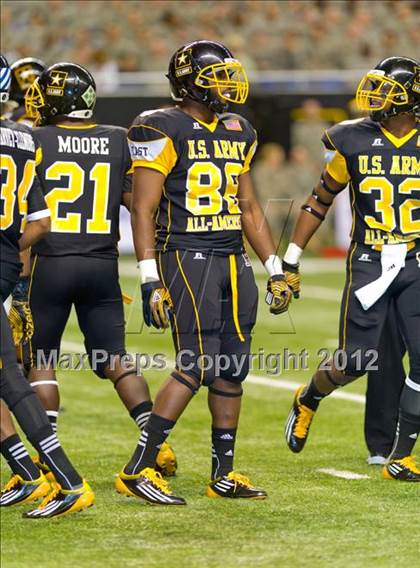 Thumbnail 1 in U.S. Army All-American Bowl photogallery.
