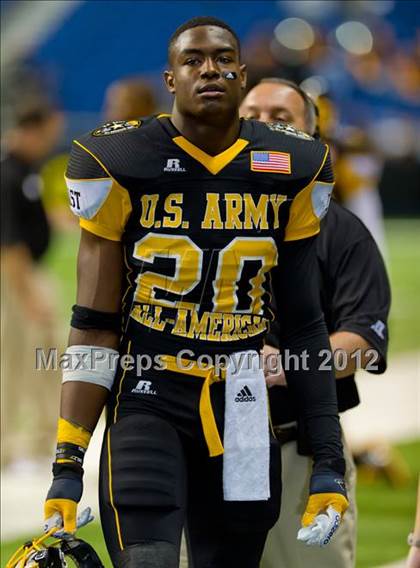 Thumbnail 3 in U.S. Army All-American Bowl photogallery.