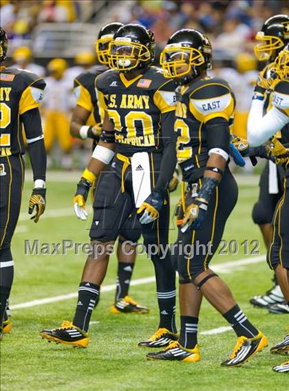 Thumbnail 2 in U.S. Army All-American Bowl photogallery.