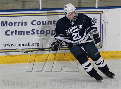 Thumbnail 1 in Randolph @ Morris Knolls photogallery.