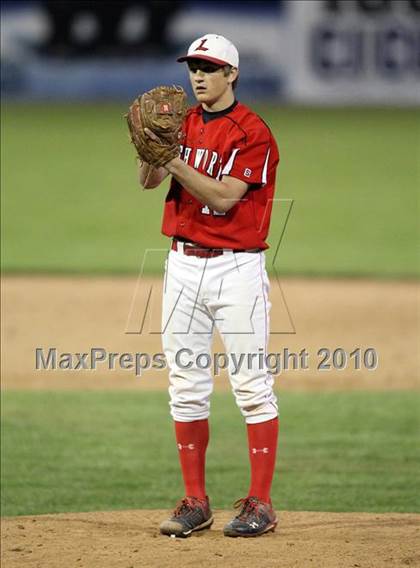 Thumbnail 3 in Caledonia-Mumford vs Letchworth (Section 5 Class CC Semifinal) photogallery.
