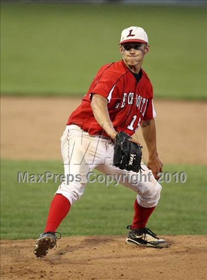 Thumbnail 2 in Caledonia-Mumford vs Letchworth (Section 5 Class CC Semifinal) photogallery.