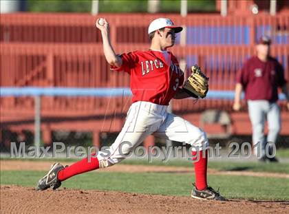 Thumbnail 1 in Caledonia-Mumford vs Letchworth (Section 5 Class CC Semifinal) photogallery.