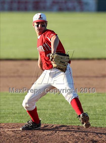 Thumbnail 1 in Caledonia-Mumford vs Letchworth (Section 5 Class CC Semifinal) photogallery.