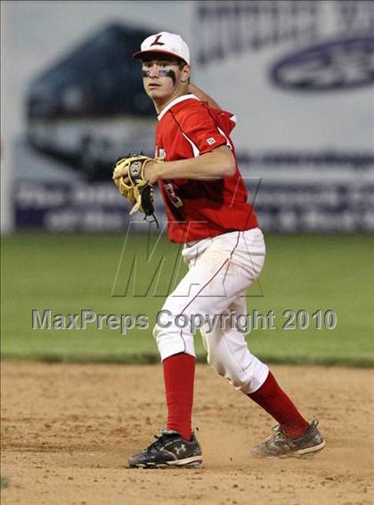 Thumbnail 3 in Caledonia-Mumford vs Letchworth (Section 5 Class CC Semifinal) photogallery.