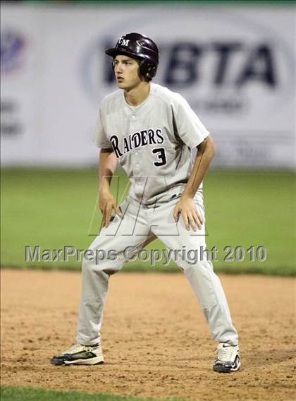 Thumbnail 1 in Caledonia-Mumford vs Letchworth (Section 5 Class CC Semifinal) photogallery.