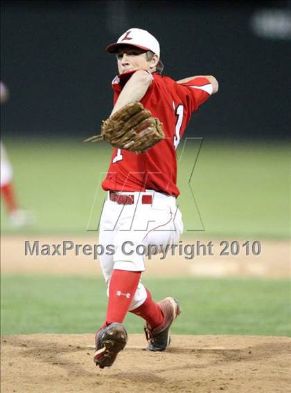 Thumbnail 3 in Caledonia-Mumford vs Letchworth (Section 5 Class CC Semifinal) photogallery.