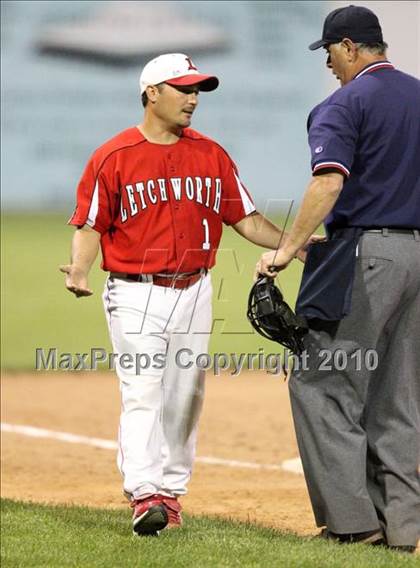 Thumbnail 2 in Caledonia-Mumford vs Letchworth (Section 5 Class CC Semifinal) photogallery.
