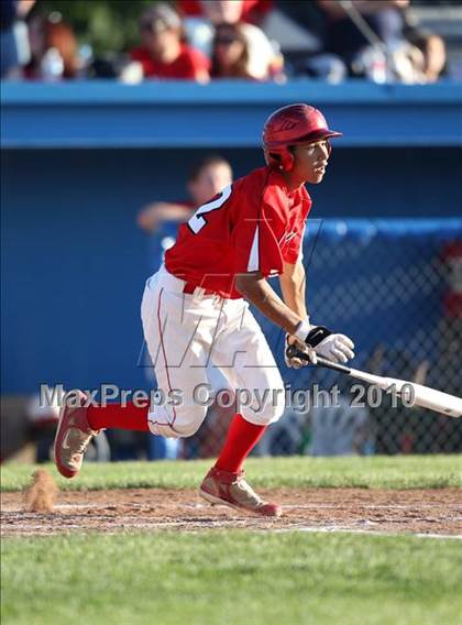 Thumbnail 2 in Caledonia-Mumford vs Letchworth (Section 5 Class CC Semifinal) photogallery.