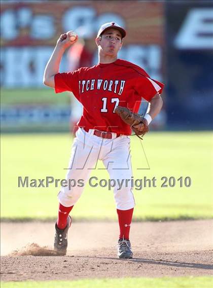 Thumbnail 1 in Caledonia-Mumford vs Letchworth (Section 5 Class CC Semifinal) photogallery.