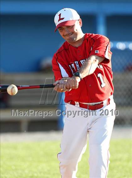 Thumbnail 1 in Caledonia-Mumford vs Letchworth (Section 5 Class CC Semifinal) photogallery.