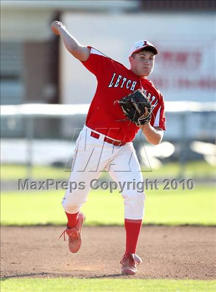 Thumbnail 2 in Caledonia-Mumford vs Letchworth (Section 5 Class CC Semifinal) photogallery.