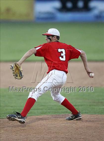 Thumbnail 2 in Caledonia-Mumford vs Letchworth (Section 5 Class CC Semifinal) photogallery.