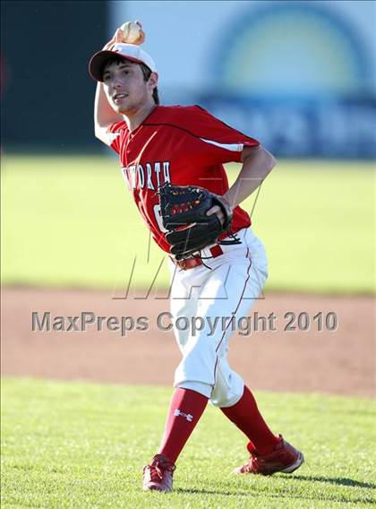 Thumbnail 2 in Caledonia-Mumford vs Letchworth (Section 5 Class CC Semifinal) photogallery.
