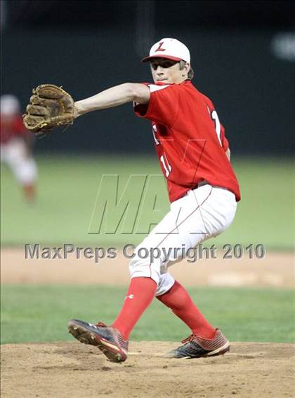Thumbnail 2 in Caledonia-Mumford vs Letchworth (Section 5 Class CC Semifinal) photogallery.
