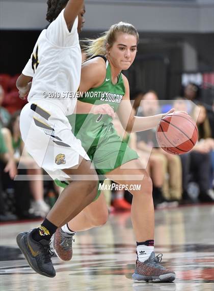 Thumbnail 2 in Mountain Heritage vs. Farmville Central (NCHSAA 2A Final) photogallery.