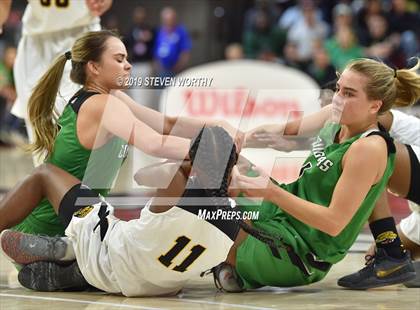 Thumbnail 3 in Mountain Heritage vs. Farmville Central (NCHSAA 2A Final) photogallery.