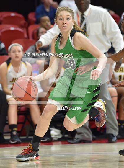 Thumbnail 3 in Mountain Heritage vs. Farmville Central (NCHSAA 2A Final) photogallery.