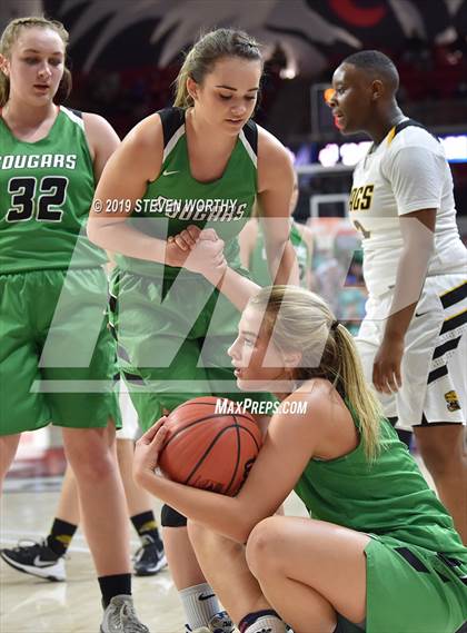 Thumbnail 1 in Mountain Heritage vs. Farmville Central (NCHSAA 2A Final) photogallery.