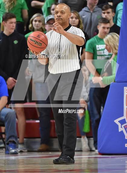 Thumbnail 2 in Mountain Heritage vs. Farmville Central (NCHSAA 2A Final) photogallery.