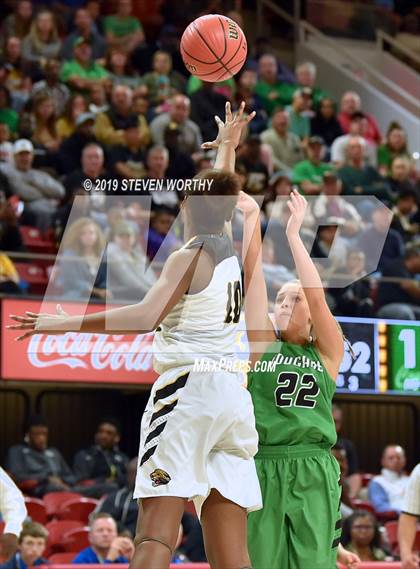 Thumbnail 3 in Mountain Heritage vs. Farmville Central (NCHSAA 2A Final) photogallery.