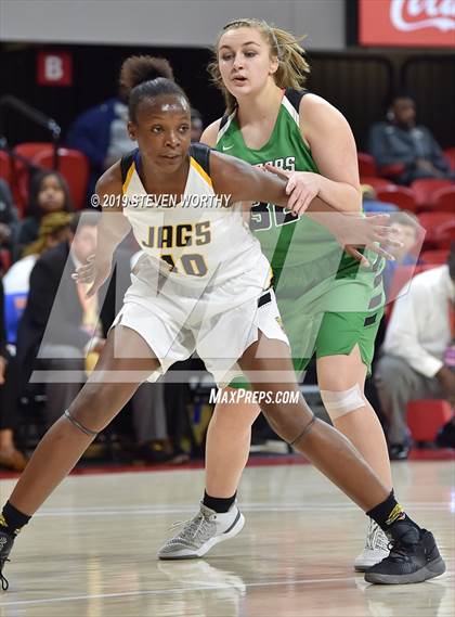 Thumbnail 1 in Mountain Heritage vs. Farmville Central (NCHSAA 2A Final) photogallery.