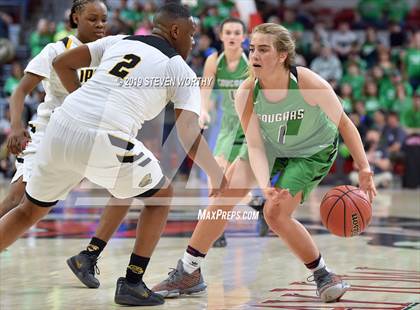 Thumbnail 1 in Mountain Heritage vs. Farmville Central (NCHSAA 2A Final) photogallery.